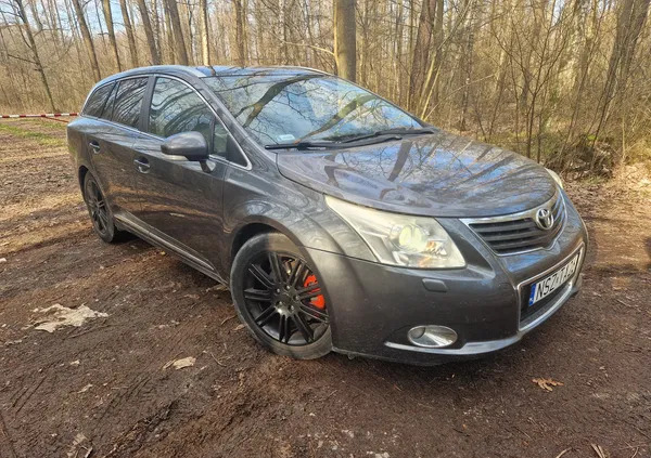 toyota Toyota Avensis cena 22500 przebieg: 256000, rok produkcji 2009 z Piastów